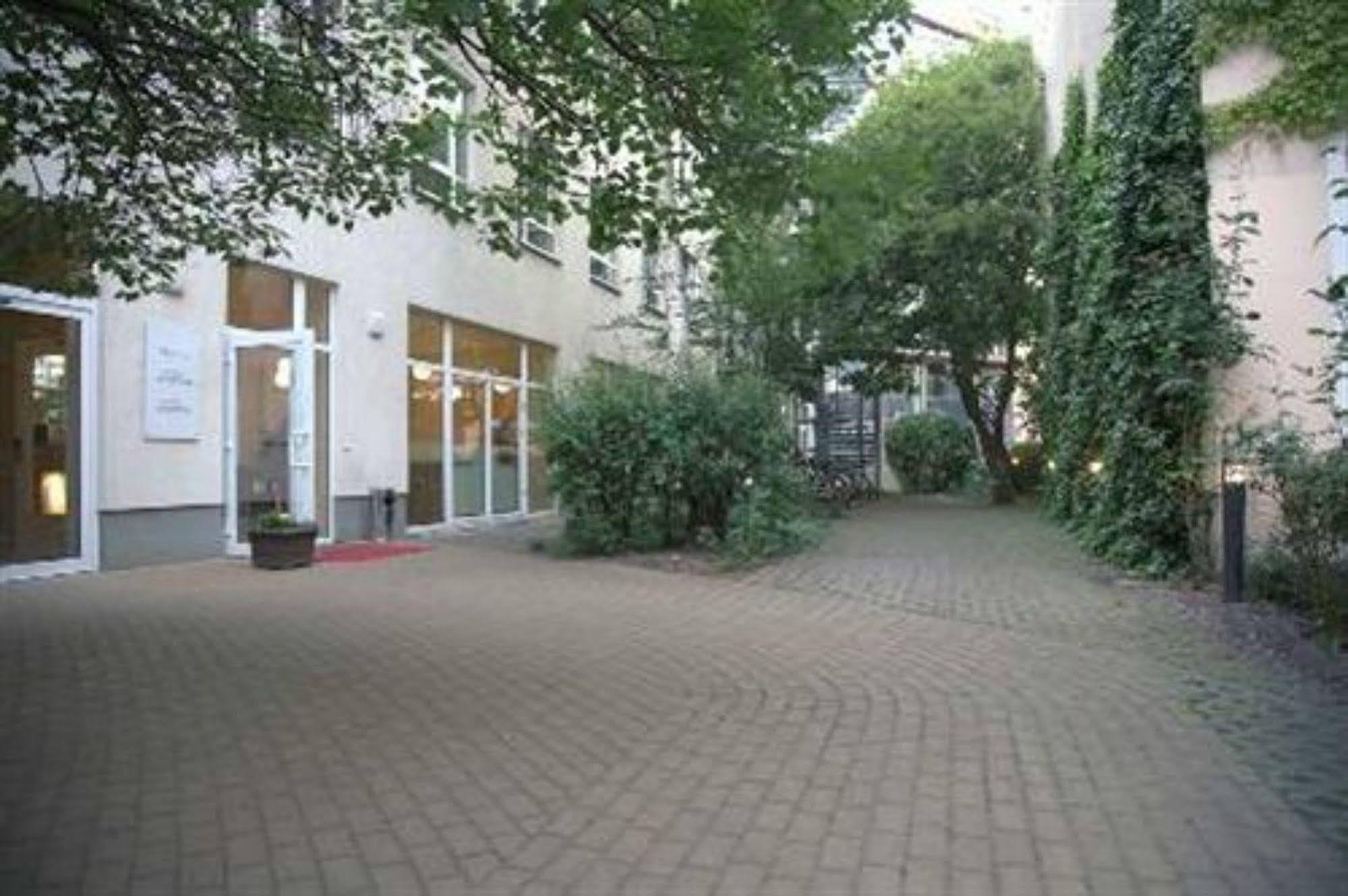 Nu Wave Hotel Berlin - Digital Check-In 2025 ภายนอก รูปภาพ